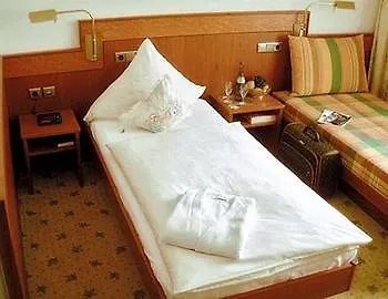 Hotel Heidelberg Hotel 3*